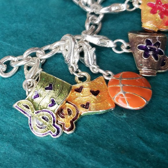 2/10$ Claire's hobbies charm bracelet silver tone - Picture 4 of 5